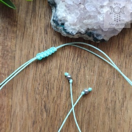 Choker Kotek fluoryt zielony gwiazdy makrama kamienie