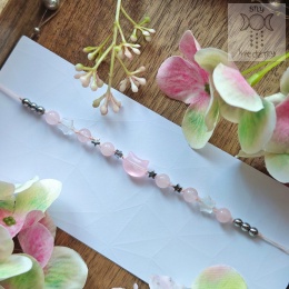 Choker Kotek kwarc różowy gwiazdy makrama kamienie