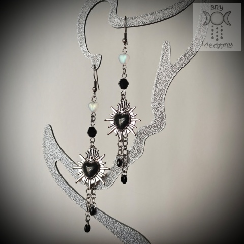 Kolczyki Heart Light black kryształki krople bloody serce