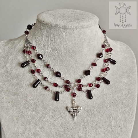 Naszyjnik Bloody Moth stal goth bordo burgundowy