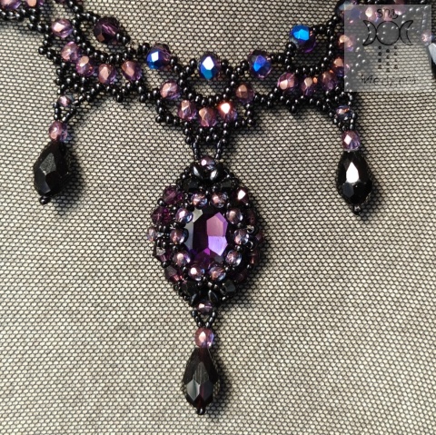 Naszyjnik Vampire Bride fiolet kryształki koraliki kolia beading