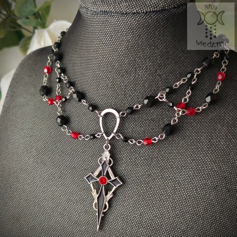 Naszyjniki Vampire Cross kryształki goth gothic stal