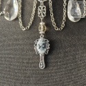 Kolia Cameo Mirror kamea kryształki łańcuchy chain crystal