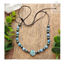 Choker Stone Rose jadeit niebieski hematyt róża