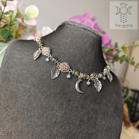 Flower Spirit prehnit frenit choker naszyjnik róże Rose Moon księżyc Flower Spirit prehnit frenit choker naszyjnik róże Rose Moon księżyc