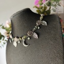 Flower Spirit prehnit frenit choker naszyjnik róże Rose Moon księżyc