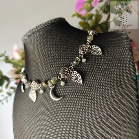 Flower Spirit prehnit frenit choker naszyjnik róże Rose Moon księżyc Flower Spirit prehnit frenit choker naszyjnik róże Rose Moon księżyc