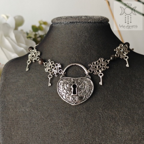 Choker Secret obsydian srebrzysty naszyjnik kolia kłódka klucze