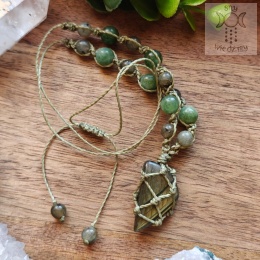 Makramowy naszyjnik labradoryt jadeit makrama