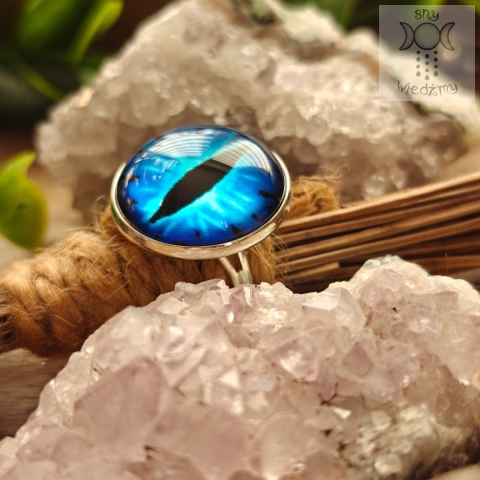 Pierścionek Cat eye niebieskie oko kot kocie oko smoka smok