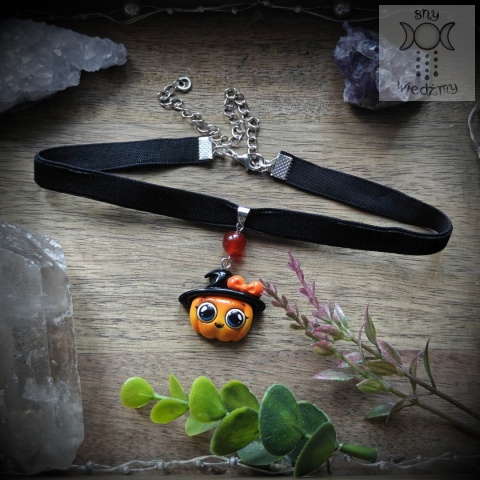 Choker Czarująca Dyniula karneol Halloween welurowy naszyjnik gotycki goth gothic