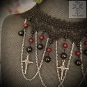 Choker Rose Cross koronka krzyże róże