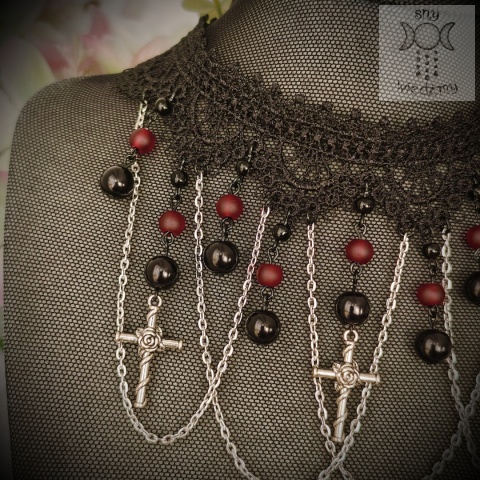 Choker Rose Cross koronka krzyże róże