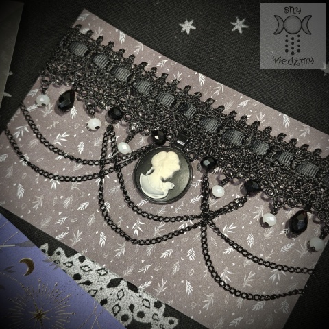 Kalendarz Adwentowy 24 dni Kocio-gotycki