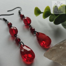 Kolczyki Burgundia kryształki czarne