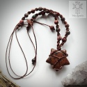 Makramowy naszyjnik gwiazda obsydian mahoniowy jaspis uleksyt makrama