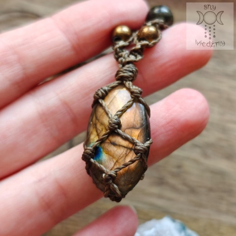 Makramowy naszyjnik labradoryt obsydian hematyt makrama