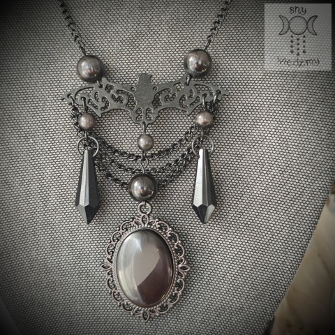 Naszyjnik Black Pearl kocie oko onyks nietoperze Bat kryształki kamea cameo