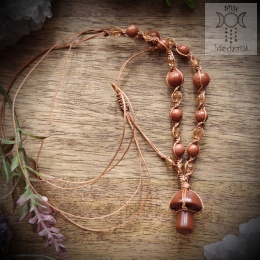 Naszyjnik Grzybek obsydian mahoniowy piasek pustyni