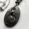 Naszyjnik Necro Cameo dama hematyt kamea Halloween