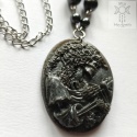 Naszyjnik Necro Cameo portret hematyt kamea stal Halloween