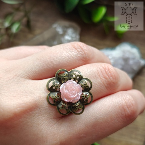 Pierścionek Filigranowa Róża różowa brąz ażurowy regulowany