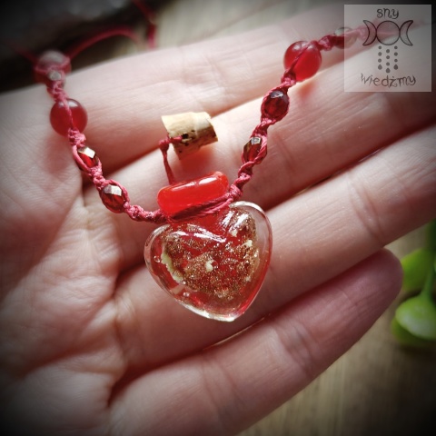 Valentine Makramowy naszyjnik buteleczka chalcedon jaspis makrama