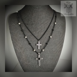 Julian Cross naszyjnik onyks krzyż krzyże goth gothic