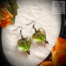 Kolczyki Olivine Heart Serca szklane brąz lampwork