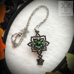 Naszyjnik Lonely Star zielony hematy beading goth gothic gwiazda