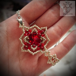 Naszyjnik Lonely Star czerwony beading goth gothic gwiazda