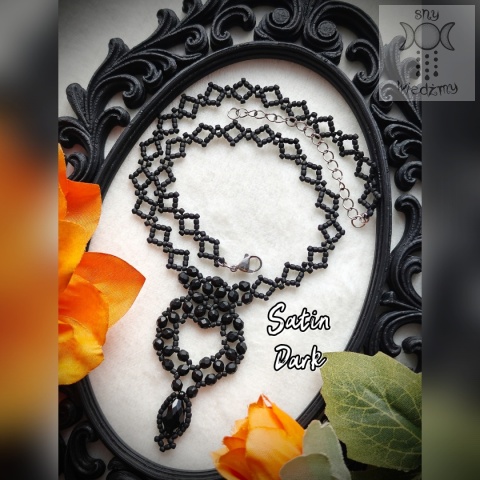 Naszyjnik Satin Dark koraliki goth gothic victorian beading