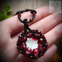 Naszyjnik Velvet Luna czarny turmalin czerwony księżyc beading